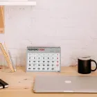 calendario-sobremesa-2026-miquel-rius-numeros-grandes-basic-a-5-8422593283370